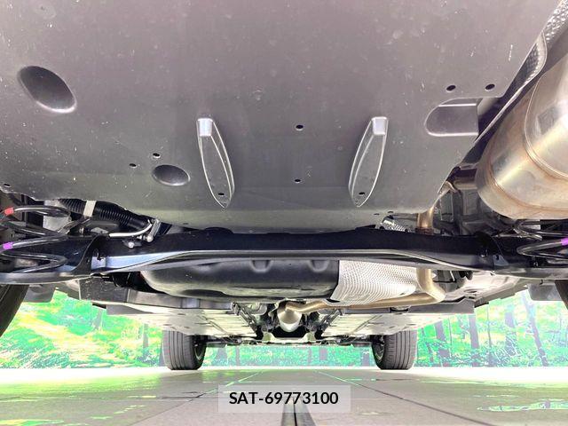 Toyota YARIS CROSS 2021-07 8159597-18