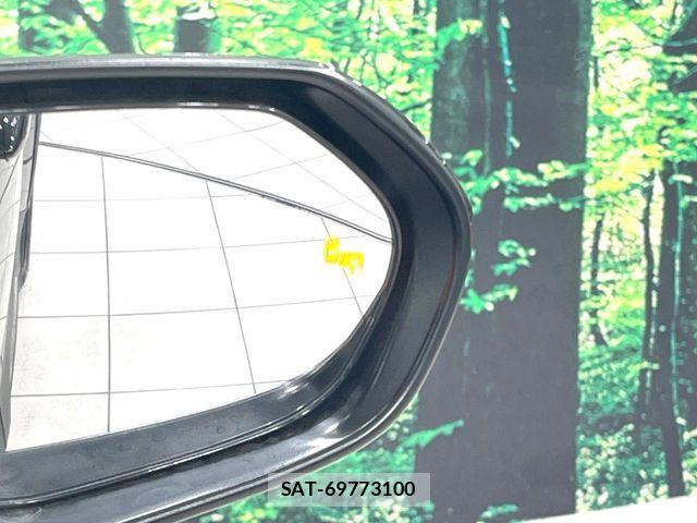 Toyota YARIS CROSS 2021-07 8159597-4