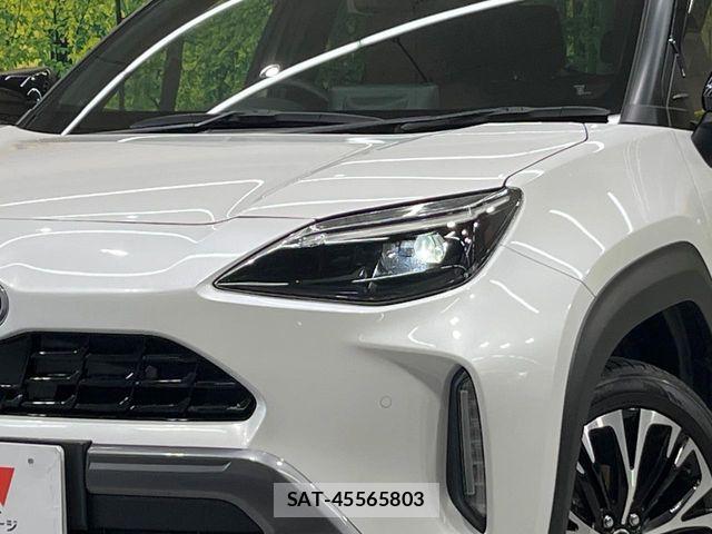 Toyota YARIS CROSS 2024-03 8159595-11
