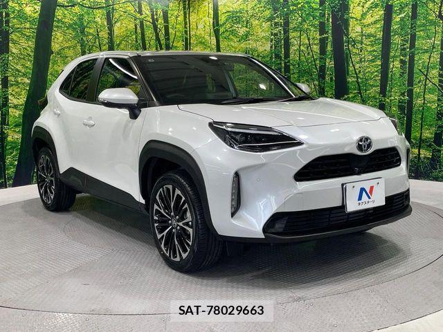 Toyota YARIS CROSS 2025-08 8159596-16