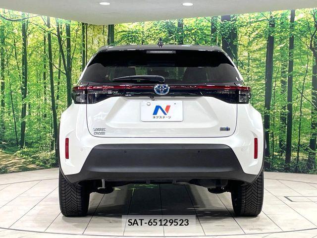 Toyota YARIS CROSS 2020-09 8211208-14