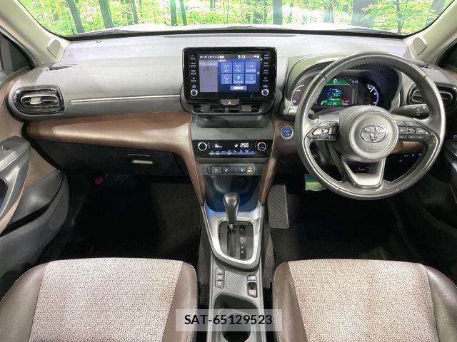 Toyota YARIS CROSS 2020-09 8211208-1