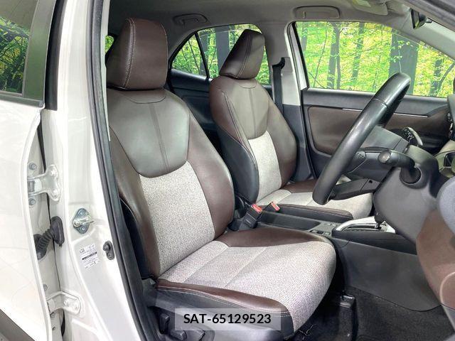Toyota YARIS CROSS 2020-09 8211208-7