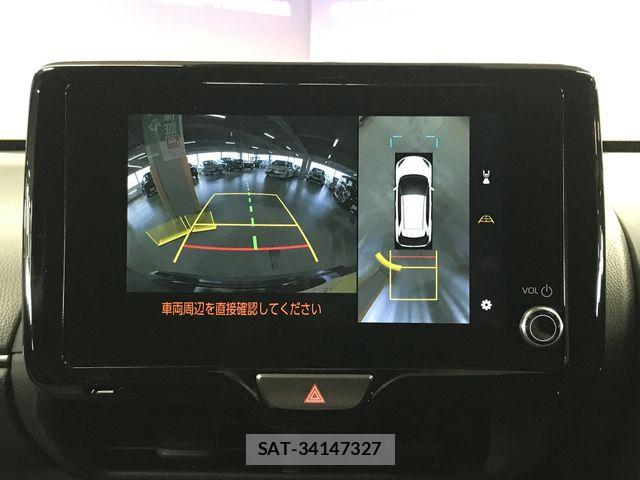 Toyota YARIS CROSS 2025-06 8211190-10