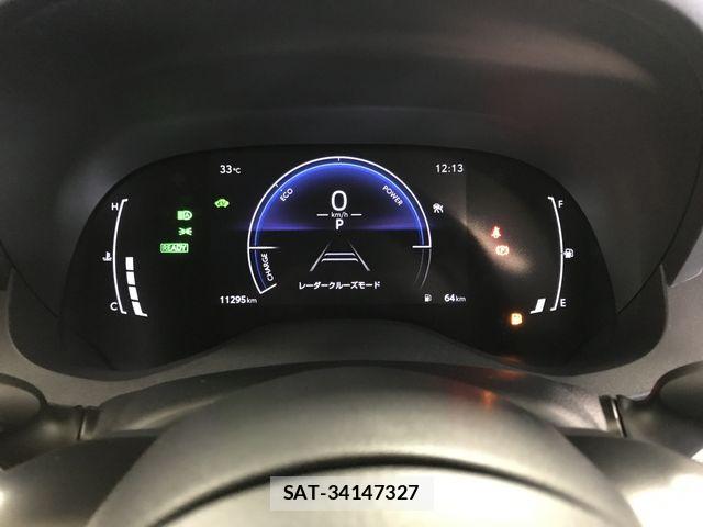 Toyota YARIS CROSS 2025-06 8211190-13