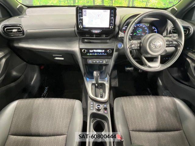 Toyota YARIS CROSS 2022-12 8211199-1