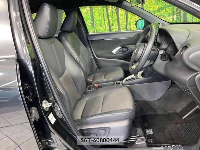 Toyota YARIS CROSS 2022-12 8211199-7