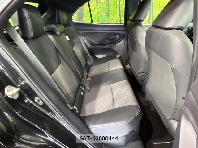 Toyota YARIS CROSS 2022-12 8211199-8