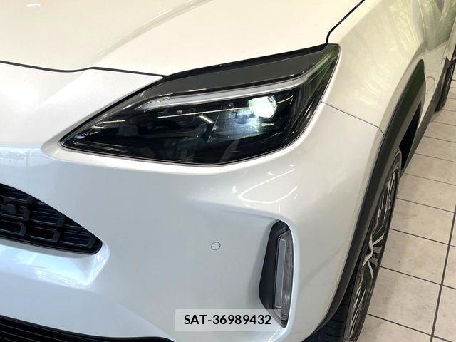 Toyota YARIS CROSS 2021-07 8211206-11