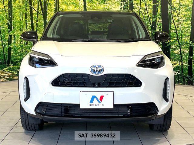 Toyota YARIS CROSS 2021-07 8211206-13