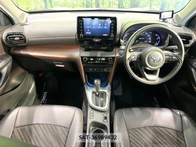 Toyota YARIS CROSS 2021-07 8211206-1