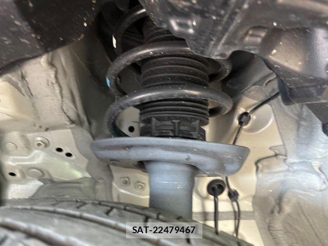 Toyota YARIS CROSS 2024-02 8211203-19