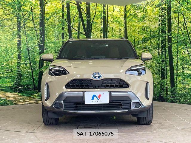 Toyota YARIS CROSS 2023-12 8211193-13