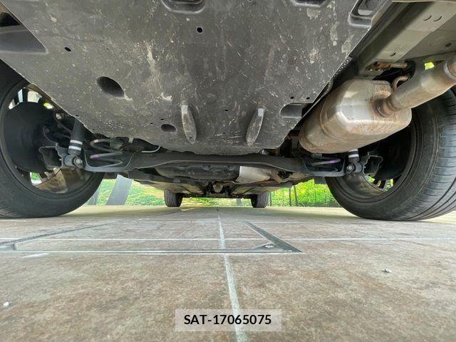 Toyota YARIS CROSS 2023-12 8211193-18