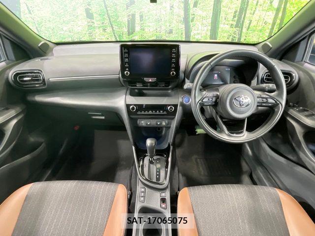 Toyota YARIS CROSS 2023-12 8211193-1