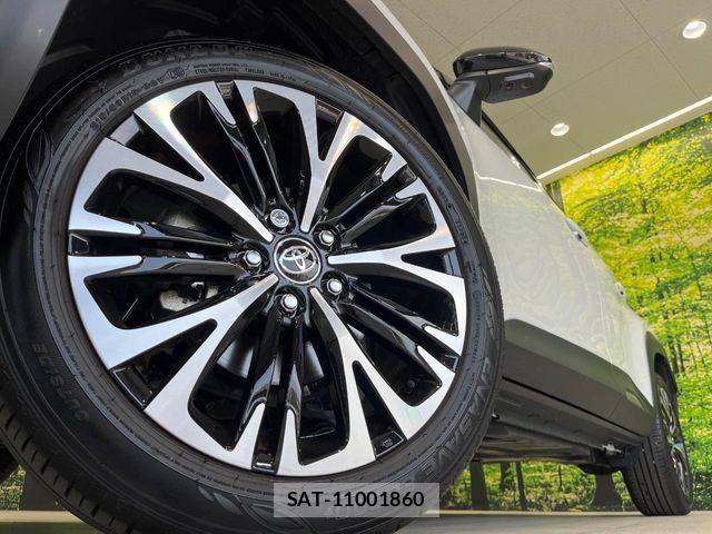 Toyota YARIS CROSS 2025-08 8211187-12