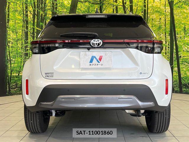 Toyota YARIS CROSS 2025-08 8211187-14