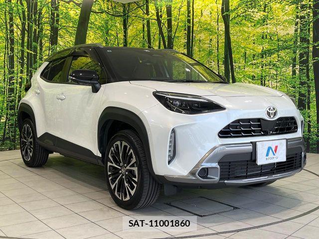 Toyota YARIS CROSS 2025-08 8211187-15