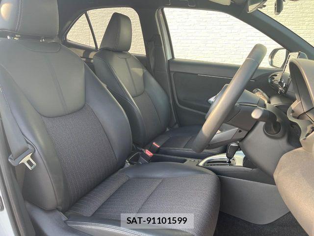 Toyota YARIS CROSS 2022-11 8211202-10