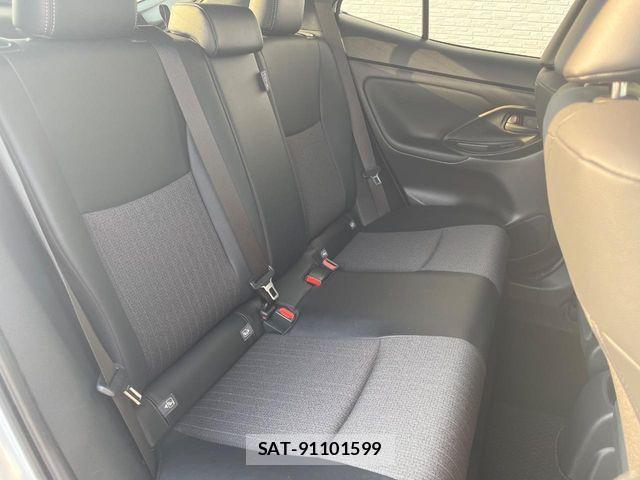 Toyota YARIS CROSS 2022-11 8211202-11