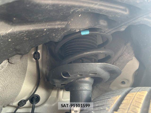Toyota YARIS CROSS 2022-11 8211202-19
