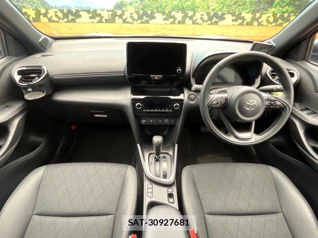 Toyota YARIS CROSS 2024-03 8211191-1