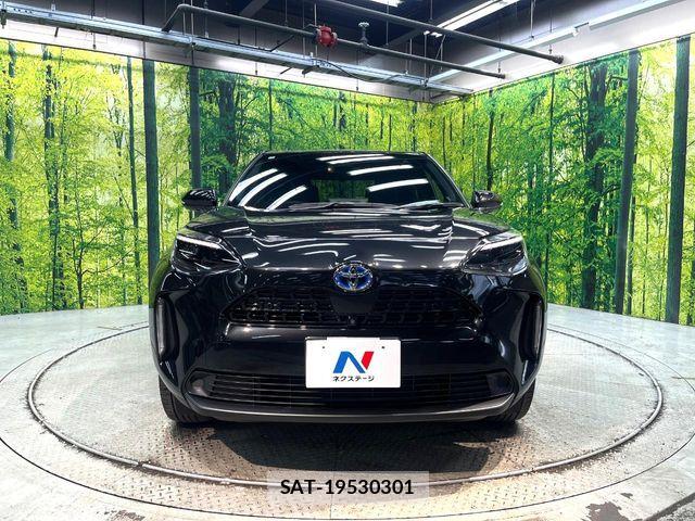Toyota YARIS CROSS 2023-12 8211192-13
