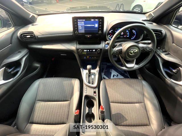 Toyota YARIS CROSS 2023-12 8211192-1