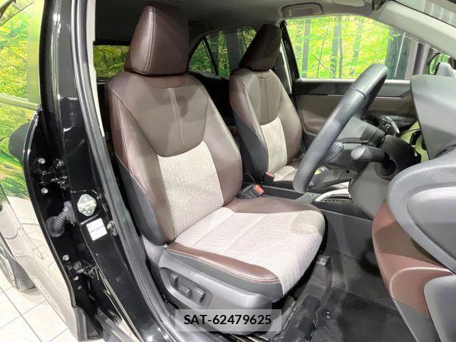 Toyota YARIS CROSS 2020-10 8211205-7