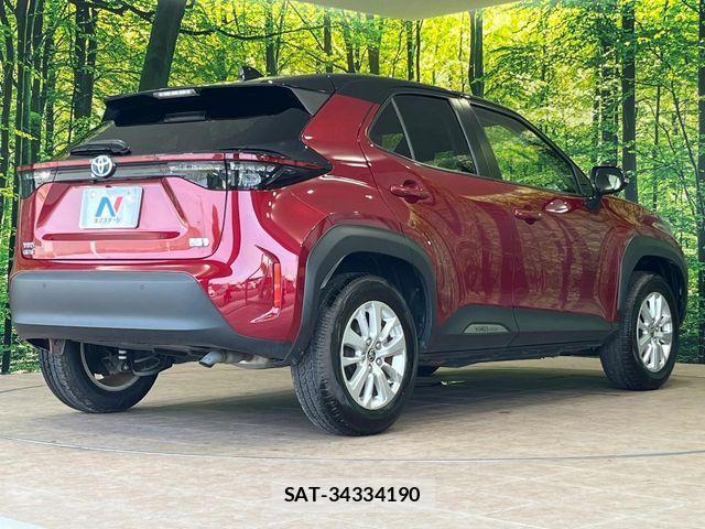 Toyota YARIS CROSS 2022-01 8211207-16