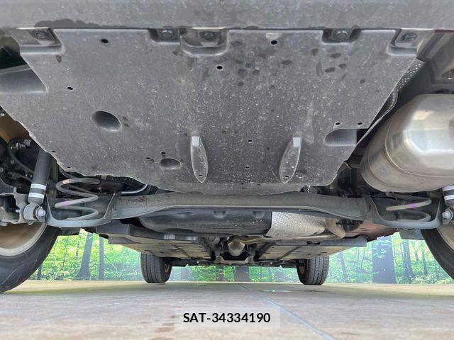 Toyota YARIS CROSS 2022-01 8211207-18
