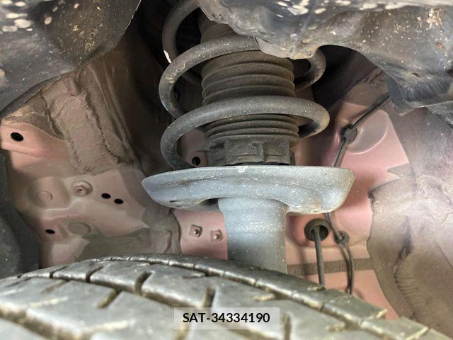 Toyota YARIS CROSS 2022-01 8211207-19