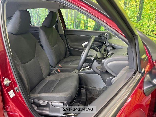 Toyota YARIS CROSS 2022-01 8211207-7