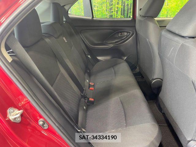 Toyota YARIS CROSS 2022-01 8211207-8