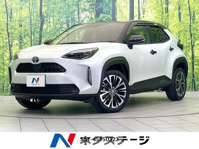 Toyota YARIS CROSS 2023-11 8211200-0