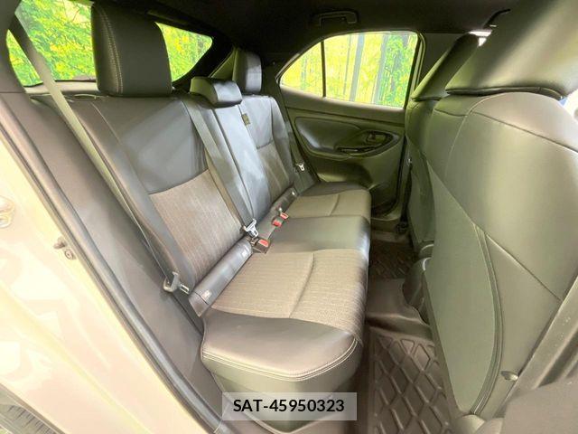 Toyota YARIS CROSS 2023-11 8211200-8