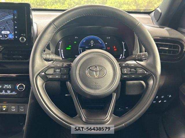 Toyota YARIS CROSS 2025-07 8211183-10