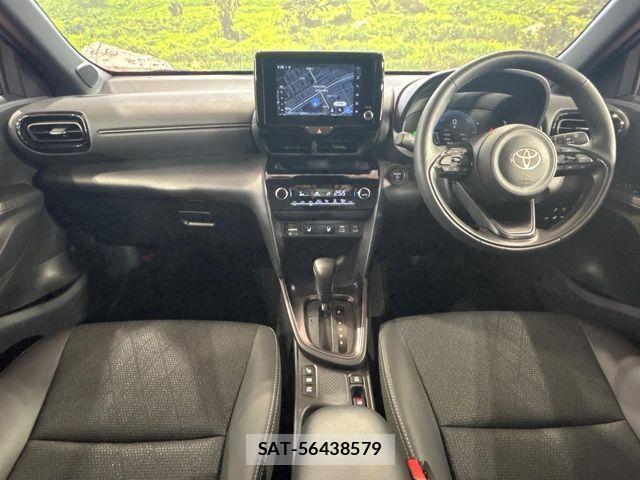 Toyota YARIS CROSS 2025-07 8211183-1