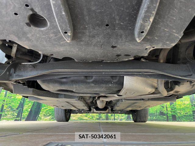 Toyota YARIS CROSS 2022-10 8211201-18