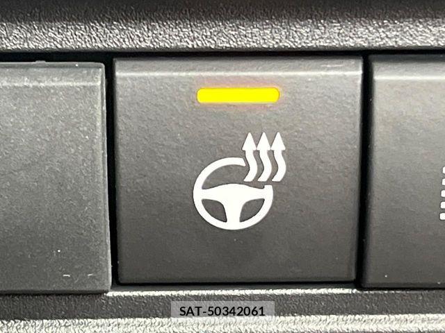 Toyota YARIS CROSS 2022-10 8211201-5