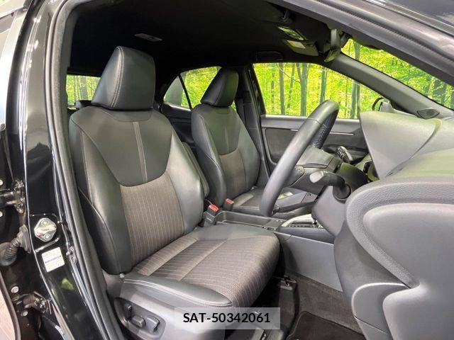 Toyota YARIS CROSS 2022-10 8211201-7