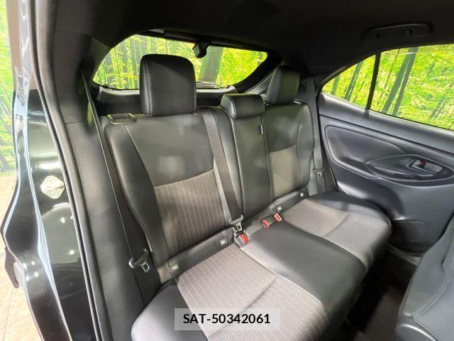 Toyota YARIS CROSS 2022-10 8211201-8