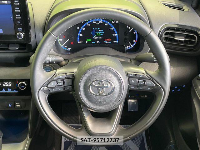 Toyota YARIS CROSS 2023-07 8211195-10