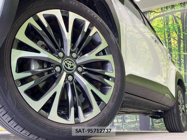 Toyota YARIS CROSS 2023-07 8211195-12