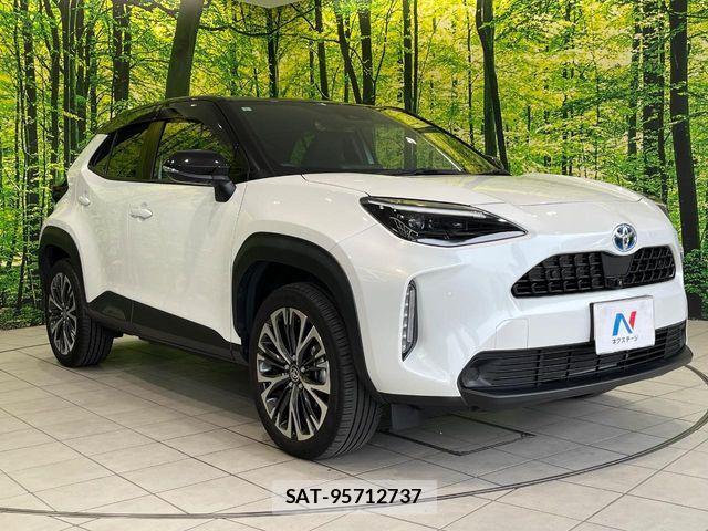 Toyota YARIS CROSS 2023-07 8211195-15