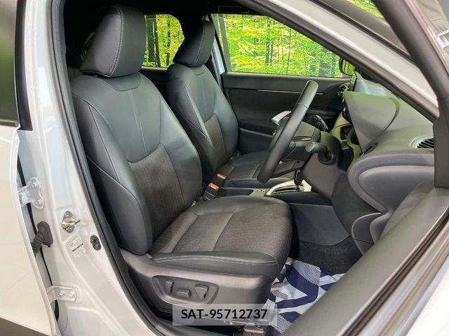 Toyota YARIS CROSS 2023-07 8211195-7