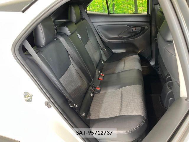 Toyota YARIS CROSS 2023-07 8211195-8