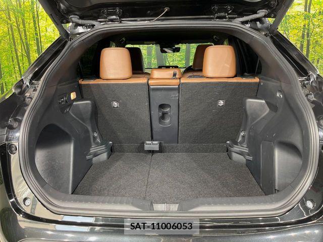 Toyota YARIS CROSS 2024-01 8211196-9
