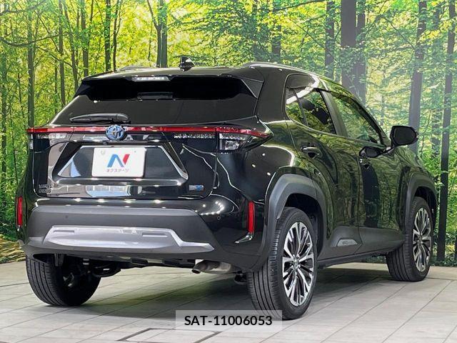 Toyota YARIS CROSS 2024-01 8211196-16