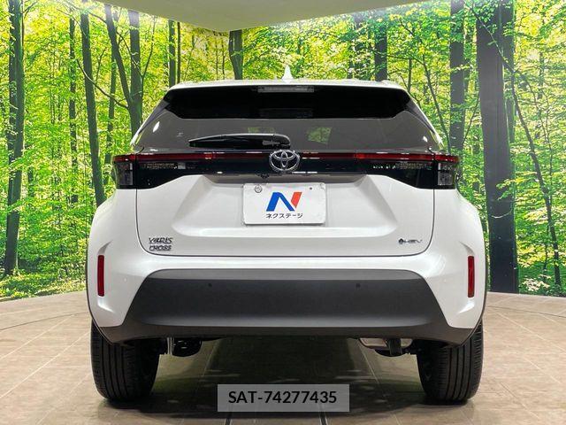 Toyota YARIS CROSS 2025-11 8232558-14